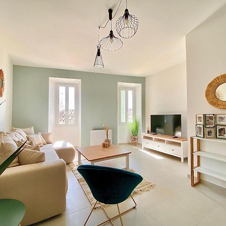 Appartamento Montée fleurie Mentone Esterno foto